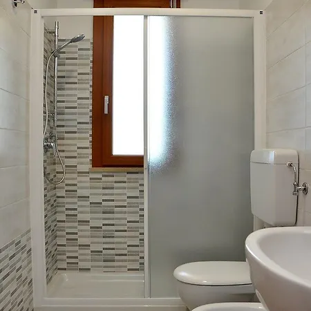 Апартаменти House With Balcony And Swimming Pool